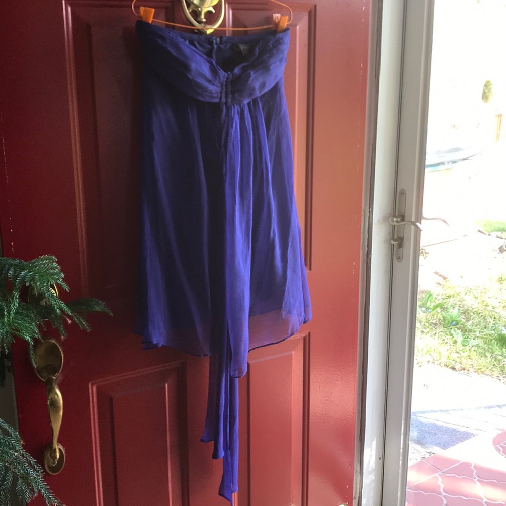 100% silk Beautiful  strapless twenty one dress